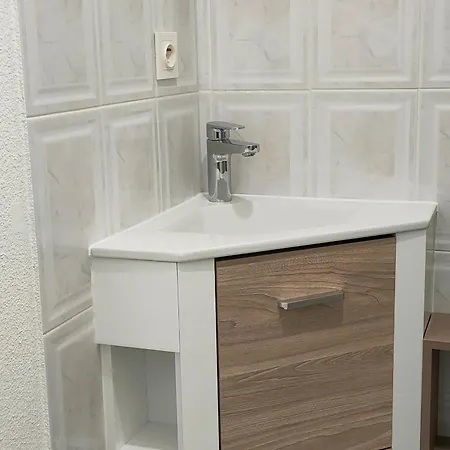 Apartament Bel Proche Avec Terrasse - Hilaire De Riez - Fr-1-323-455 *